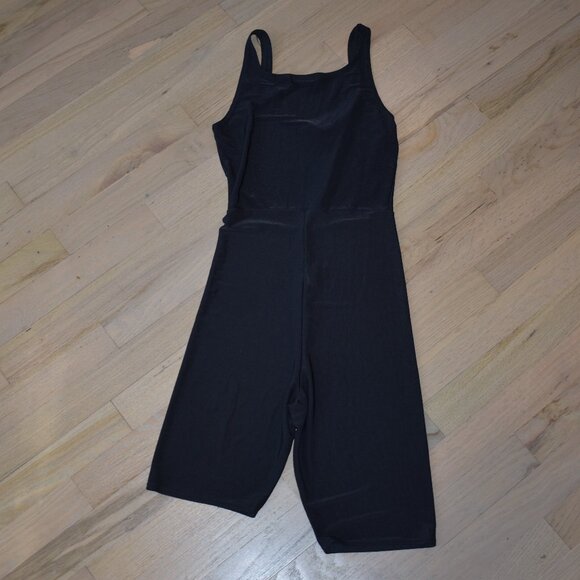 Pretty Little Things Black Romper - Picture 2 of 6